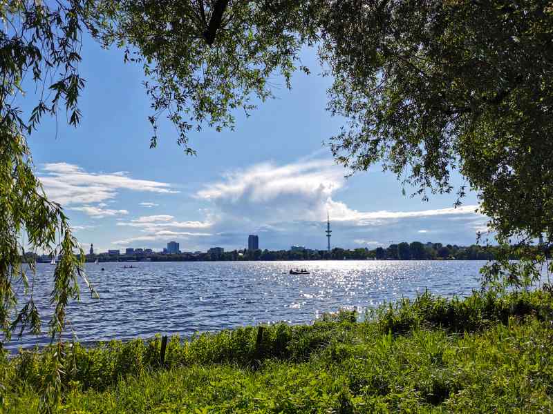 hamburg-reise-alster-erholung