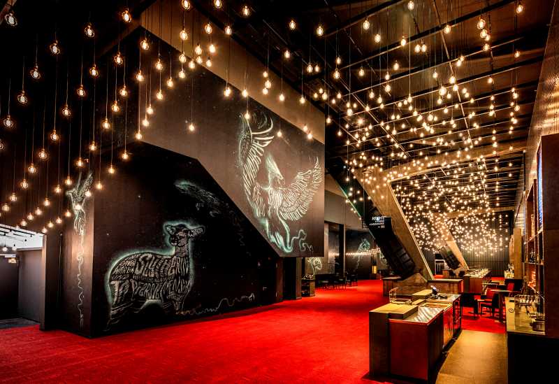 Foyer im Theater am Großmarkt Hamburg im Harry Potter Stil
