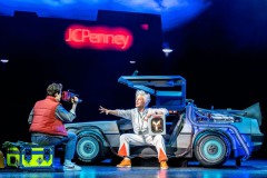 delorean-marty-mcfly-doc-brown-rezension-musical-zurueck-in-die-zukunft