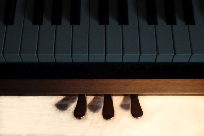 Wofür sind die Pedale am Klavier?